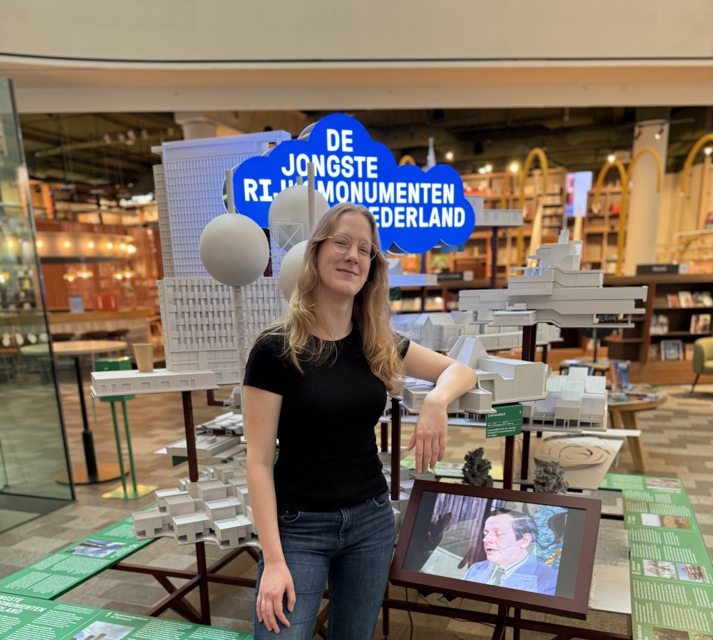 De huidige afbeelding heeft geen alternatieve tekst. De bestandsnaam is: Marisa-scaled.jpg